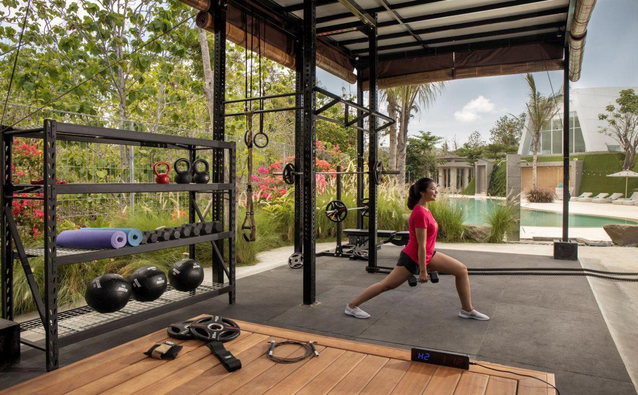 Cross Bali Breakers Resort