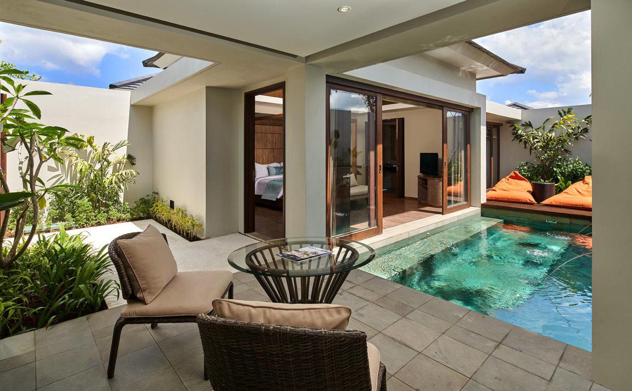 Cross Bali Breakers Resort