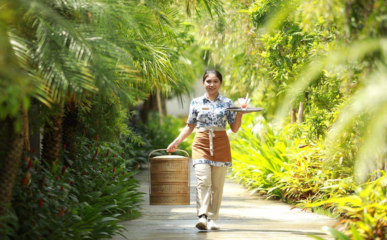 Cross Bali Breakers Resort